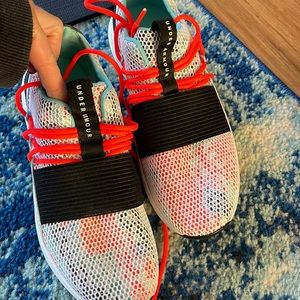 Under Armour tennis shoes